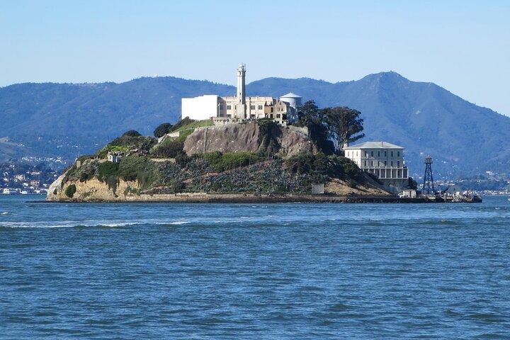 Inside Alcatraz Ticket com um San Francisco E-Bike Aluguer