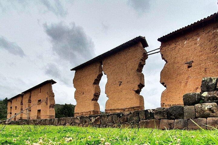 Autobus turistico da Cusco a Puno con soste culturali e pranzo