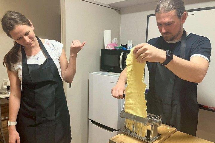 大阪ラーメン料理教室「ここで学んで家で作る」