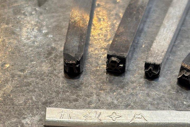 コービー、自分だけのパーソナライズリングを作ろう - UniqueJewelryExperience
