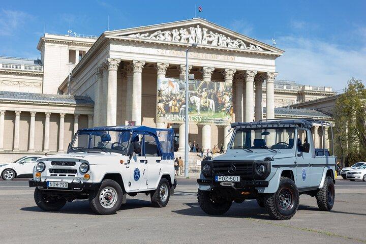 Private Budapest City Tour mit Classic Russian Jeep oder G-Wagon!