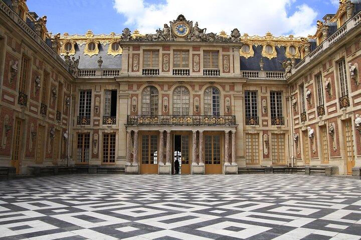 Versalles - Trianon Estate & Marie-Antoinette’s Hamlet