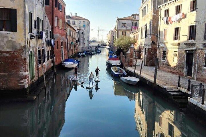 Passeio de Stand Up Paddle pelos Canais de Veneza