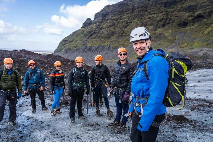 Vatnajökull Begeleide Beginner Gletsjerwandeling met 4x4 Transfer