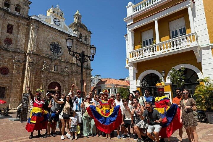 Citytour i love Cartagena Getsemaní castle and walls