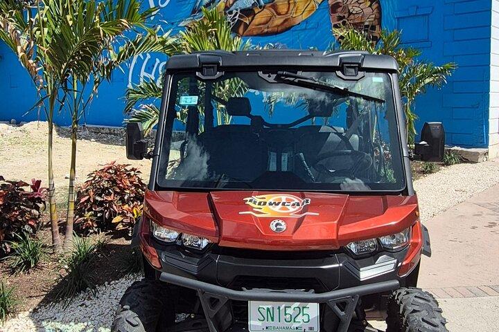 Nassau Adventure : Location de Jeep avec Haut-parleur Bluetooth