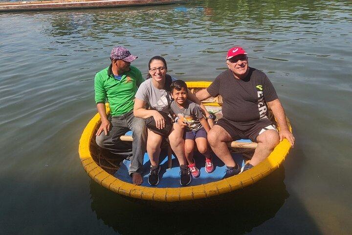 Korbbootfahrt, Kurs zum Laternenbasteln und Rundgang durch Hoi An
