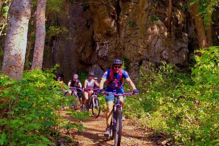 Hoteller i nærheden af XC Mountain Bike Paradise: Sticky Waterfall to Lake