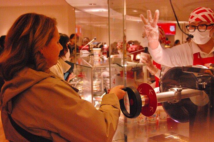 Cup Noodles Museum Guided Tour in Osaka