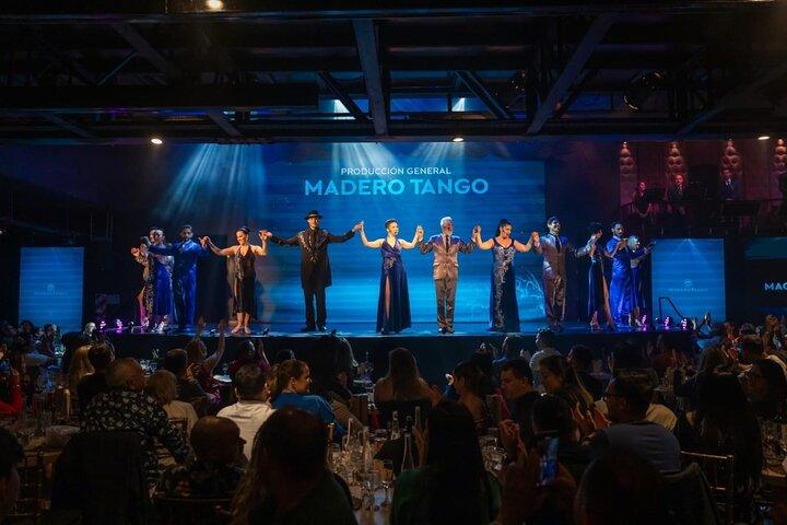 Madero Tango Show en Buenos Aires Sin Traslados