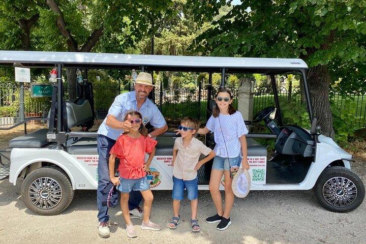 Roma: Divertente tour privato e di gruppo in Golf Cart 1,5 ore