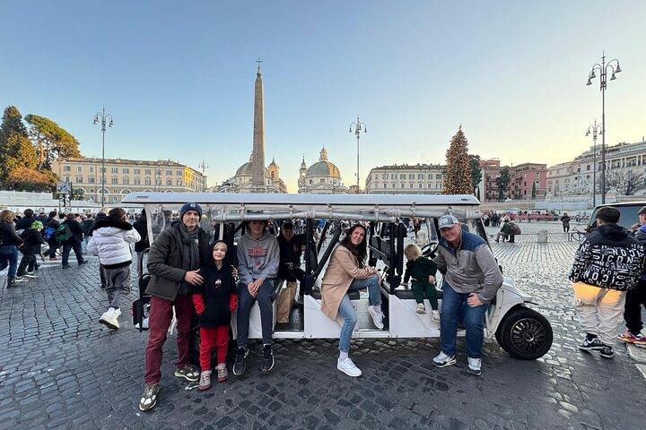Roma: Divertente tour privato e di gruppo in Golf Cart 1,5 ore