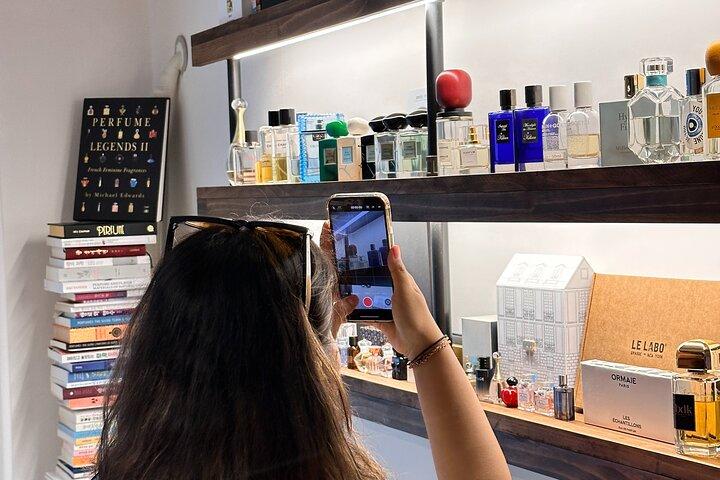 Maßgeschneiderte Duftkreation : Eine private Session bei Scentwiki