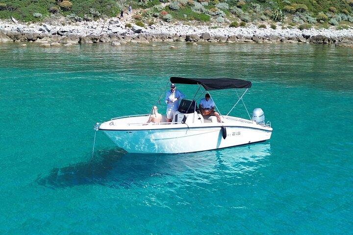 Excursion privée en bateau au coucher du soleil à Tropea