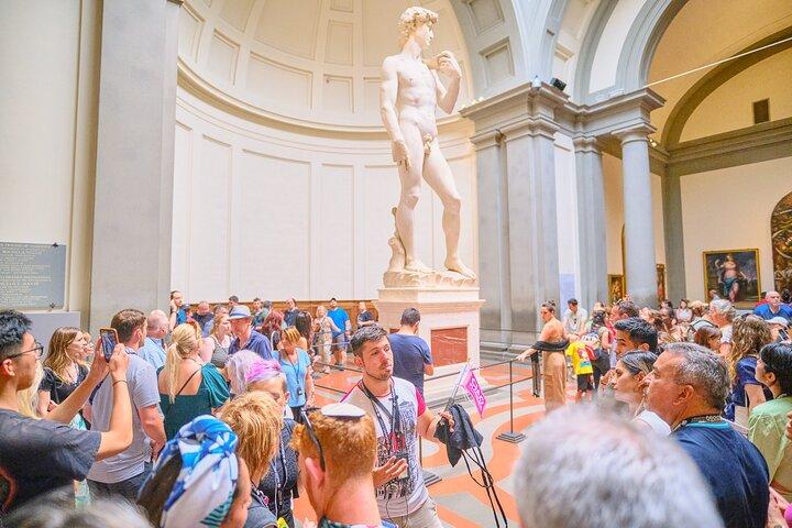 Especial de museos: tour combinado de la Academia y los Uffizi - tour monolingüe para grupos pequeños