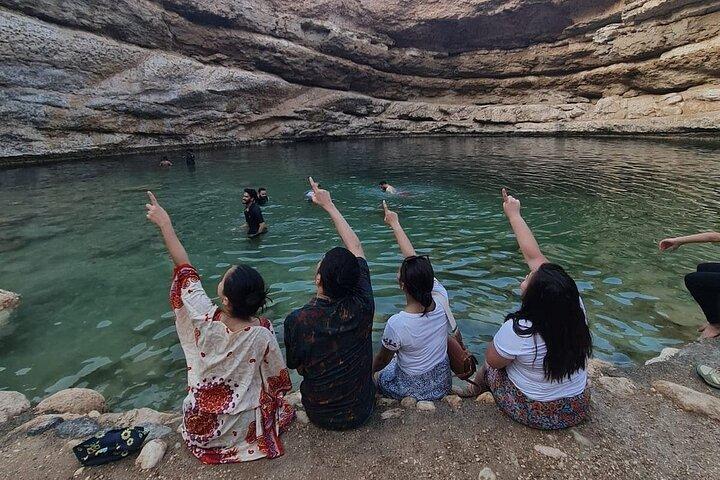 Sharing Tour to Wadi Shab & Bimmah Sinkhole & Fins Beach
