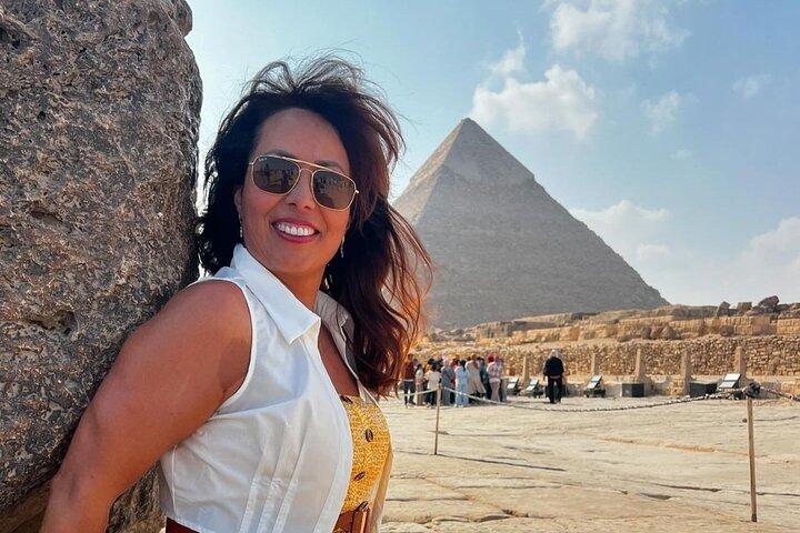 Cairo Layover Tour: Giza-pyramiderna, Christian Cairo Mosque & Dinner Nile Cruise