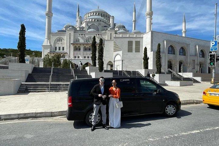 Private Istanbul Tour With Comfortable Vans During 8 Hours