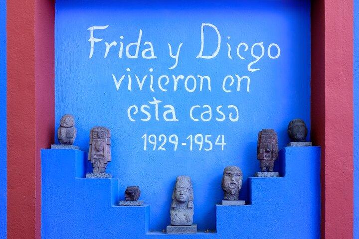 Frida Khalo Museum with Transportation and Culinary Experience