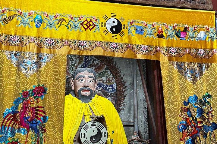 西安プライベート弾丸列車で巡る米吉石窟と伏羲寺