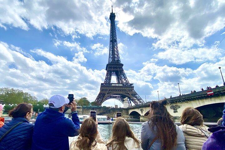 Lyx Paris dagstur från London med Seine River Lunch Cruise