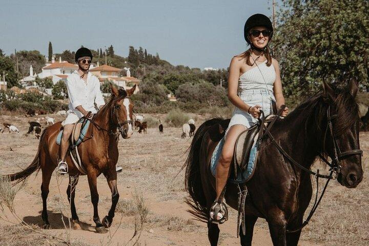 Da Albufeira: Tour a cavallo con pick-up