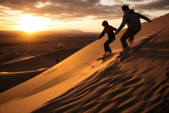 Agadir/Taghazout : Zonsondergang Sandboarden met Diner BBQ