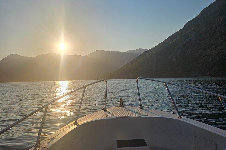Blå hule og Zanjice Beach fuld dag bådtur fra Herceg Novi