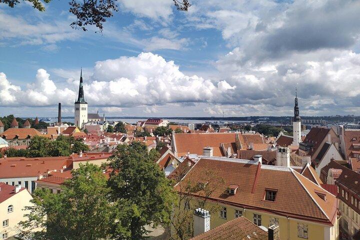 Tallinn Medieval Quest : Selbstgeführtes Old Town Mystery Spiel