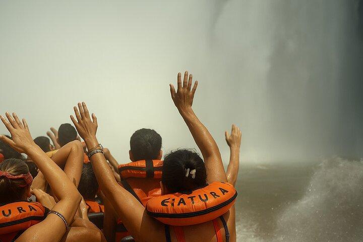 Compartilhado Argentina Falls: Devil's Throat, Upper Trail e passeio de barco
