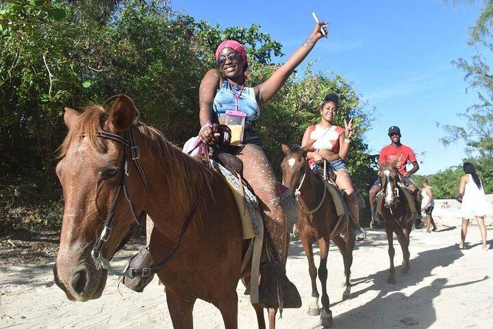 Fantastisk ridtur på Punta Cana-stranden!