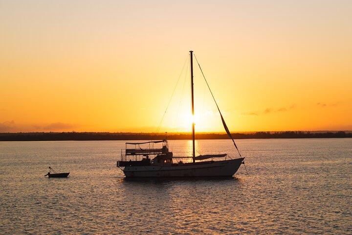 Cape Adieu Darwin Sunset Dinner Cruise