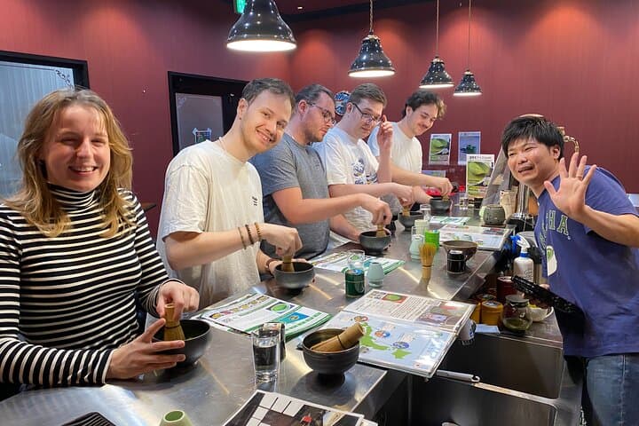 Matcha Experience with of Japanese Tea Tasting in Tokyo