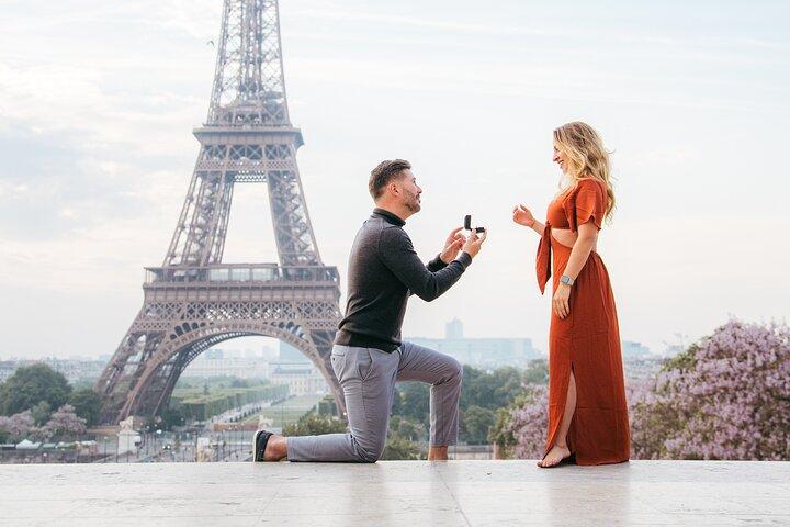 Express Eiffel Tower ou outros casais e propostas