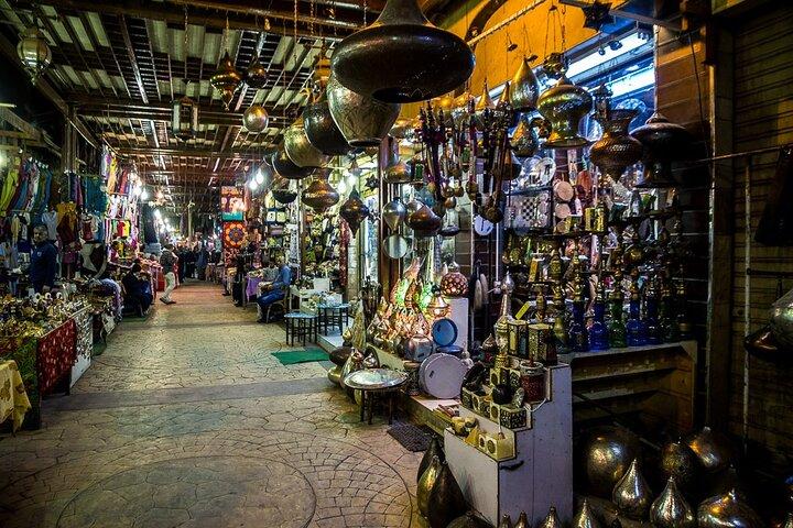 Visite guidée du shopping à Louxor