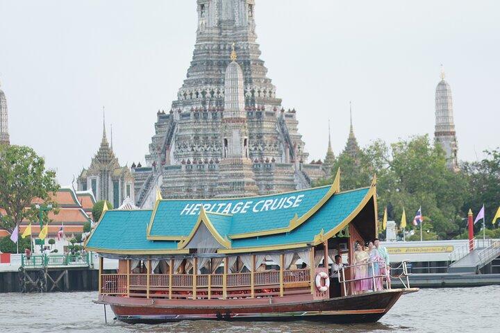 Heritage Cruise e Wat Arun Instagram Experiência fotográfica