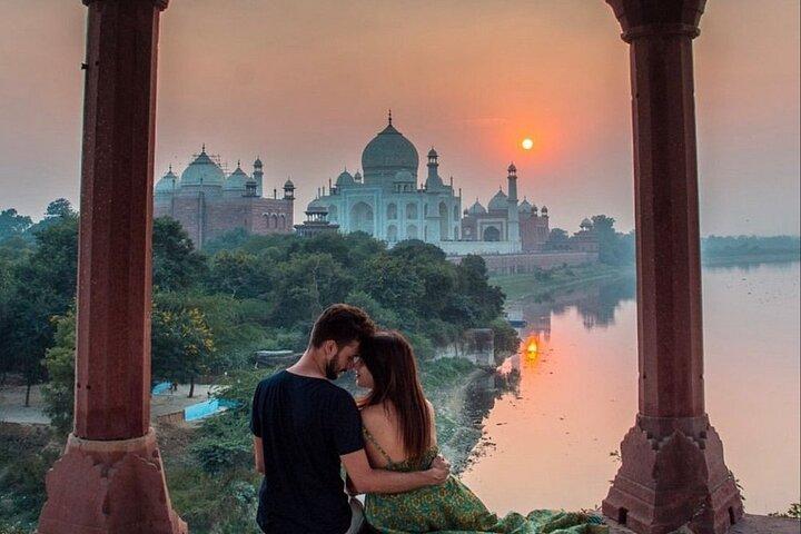 Jaipur nach Taj Mahal Agra Tagesausflug mit dem Zug