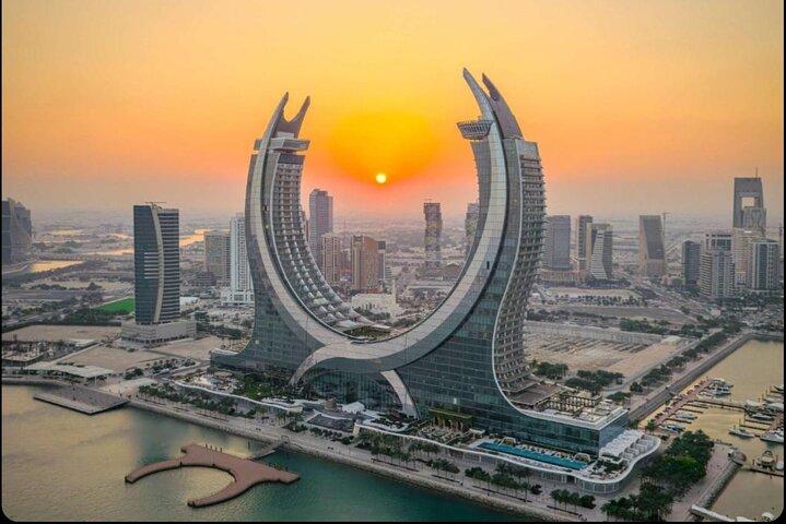 Doha : シティツアー（送迎付き）