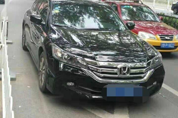 Privater Transfer zwischen Tianjin Hafen und Peking Hotels