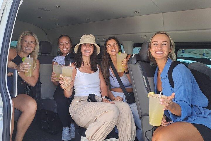 Transporte Privado desde el Aeropuerto de Cancún a Puerto Aventuras