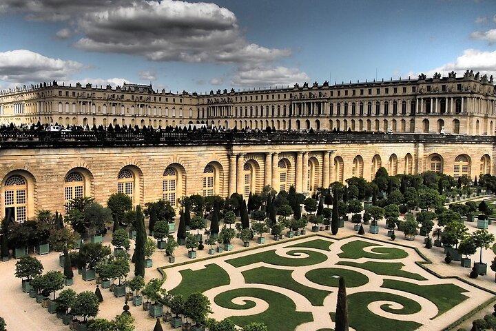 Paris privat flygplatstransfer & sightseeingtur i staden