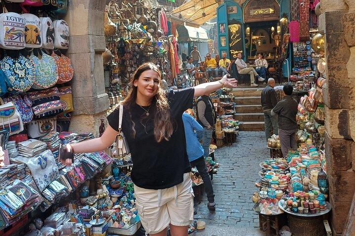 Cairo VIP Tour: Piramides, Sfinx, Groot Egyptisch Museum & Bazaar