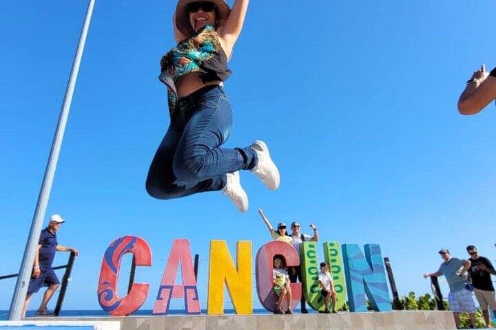 カンクンシティツアーで一日! マヤ遺跡とラウンド交通