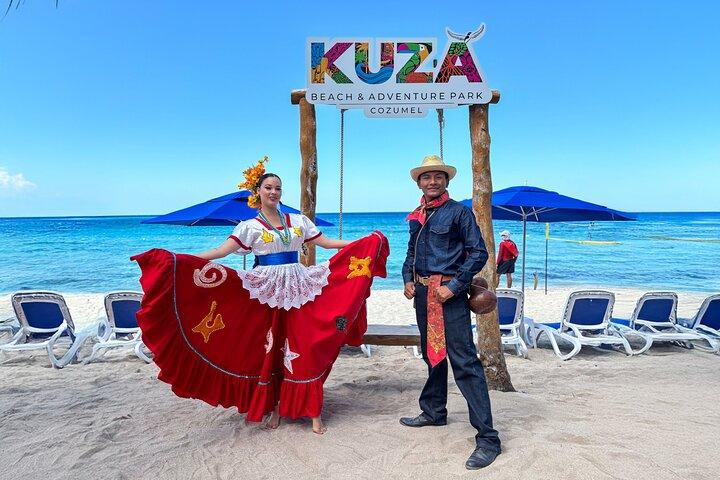Kuza Beach & Flavors Experience-Mexican cooking Class & Beach Day