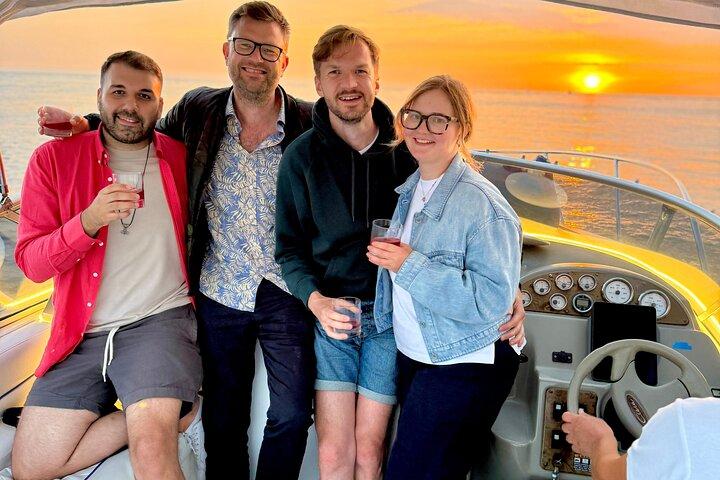 Porto: Cruise langs 6 bruggen op de Douro bij zonsondergang (kleine groep) inclusief drankje