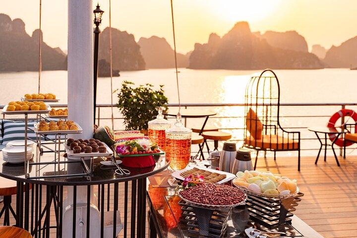 Fra Hanoi: Hoteller i nærheden af Halong Bay, Island, Caves