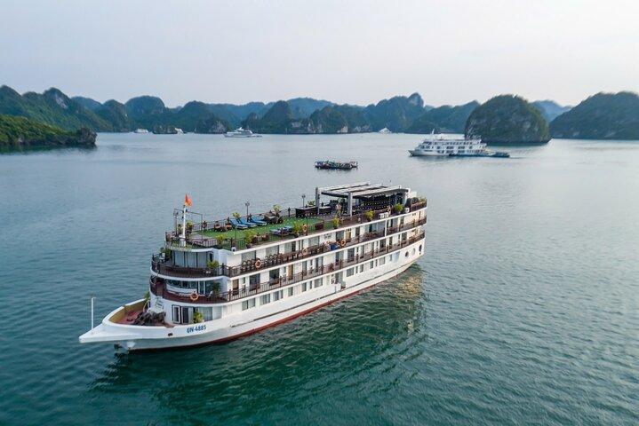 Cruzeiros de luxo 2 dias Explore Halong Bay a partir de Hanói