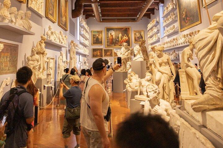 Tour por la Galería de la Academia de Florencia y entradas sin colas incluidas