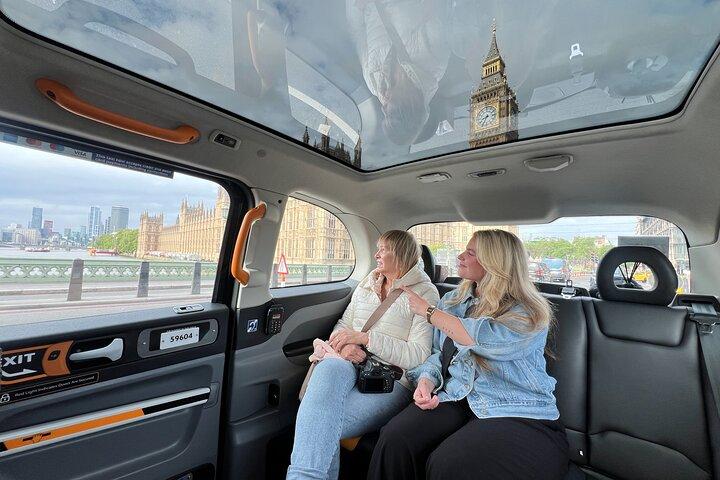 Excursion privée à Londres dans un emblématique taxi noir électrique