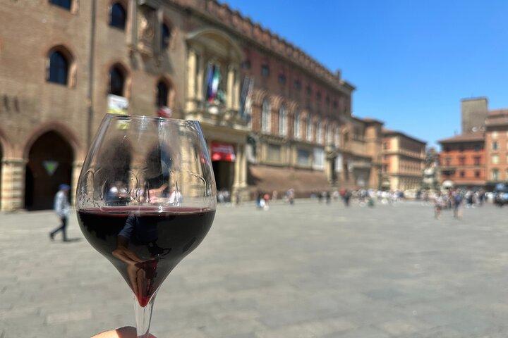 Bologna Mat- och vinprovning med stadsguidad sightseeingtur